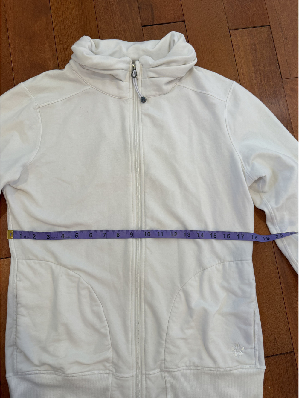 Tuff Athletics White Funnel Neck Zip Jacket Thumbholes M